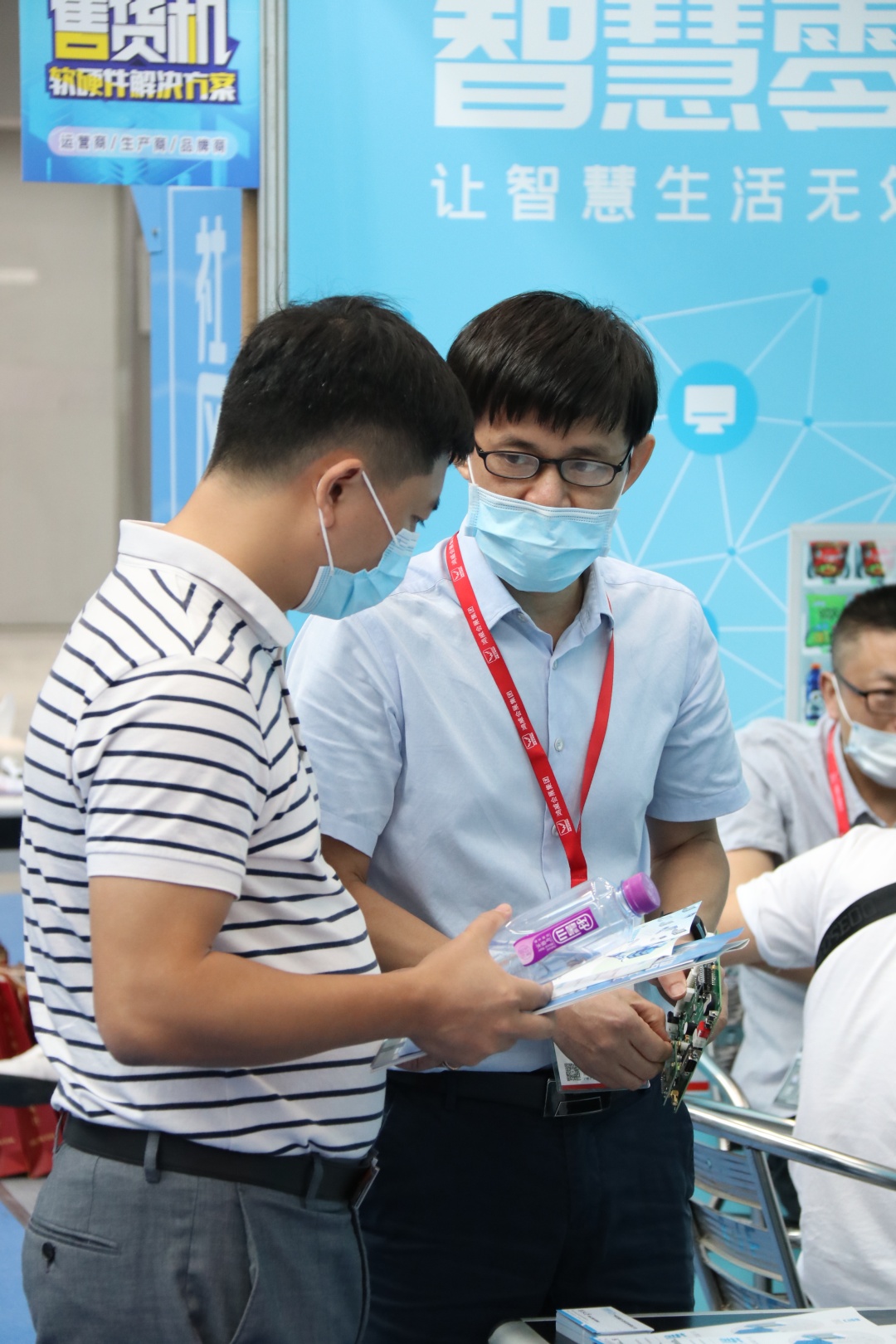  火了！無人零售再引萬人關注(圖8)