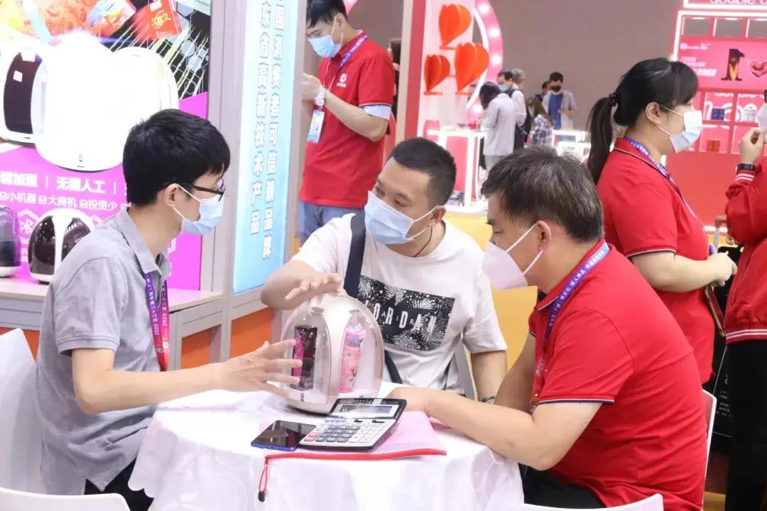 互聯(lián)網(wǎng)+新零售“全新商業(yè)模式,酒店智能無人售貨機(jī)(圖4) 互聯(lián)網(wǎng)+新零售“全新商業(yè)模式,酒店智能無人售貨機(jī)(圖4)